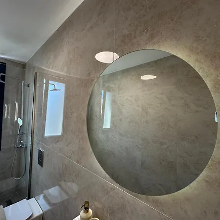 Aqualibre Pool - East