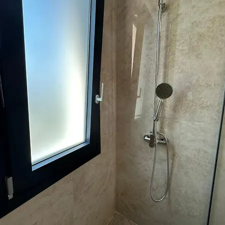 Aqualibre Pool - East Villa